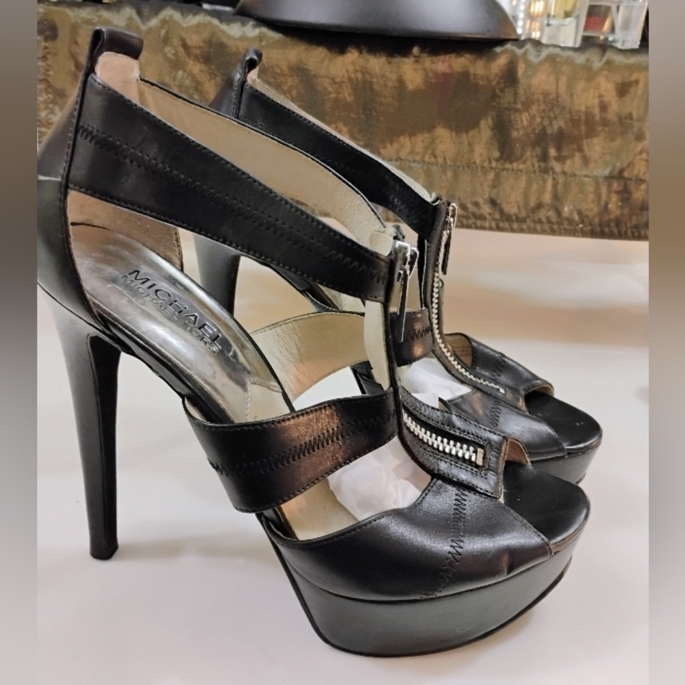 Michael Kors Black Hills